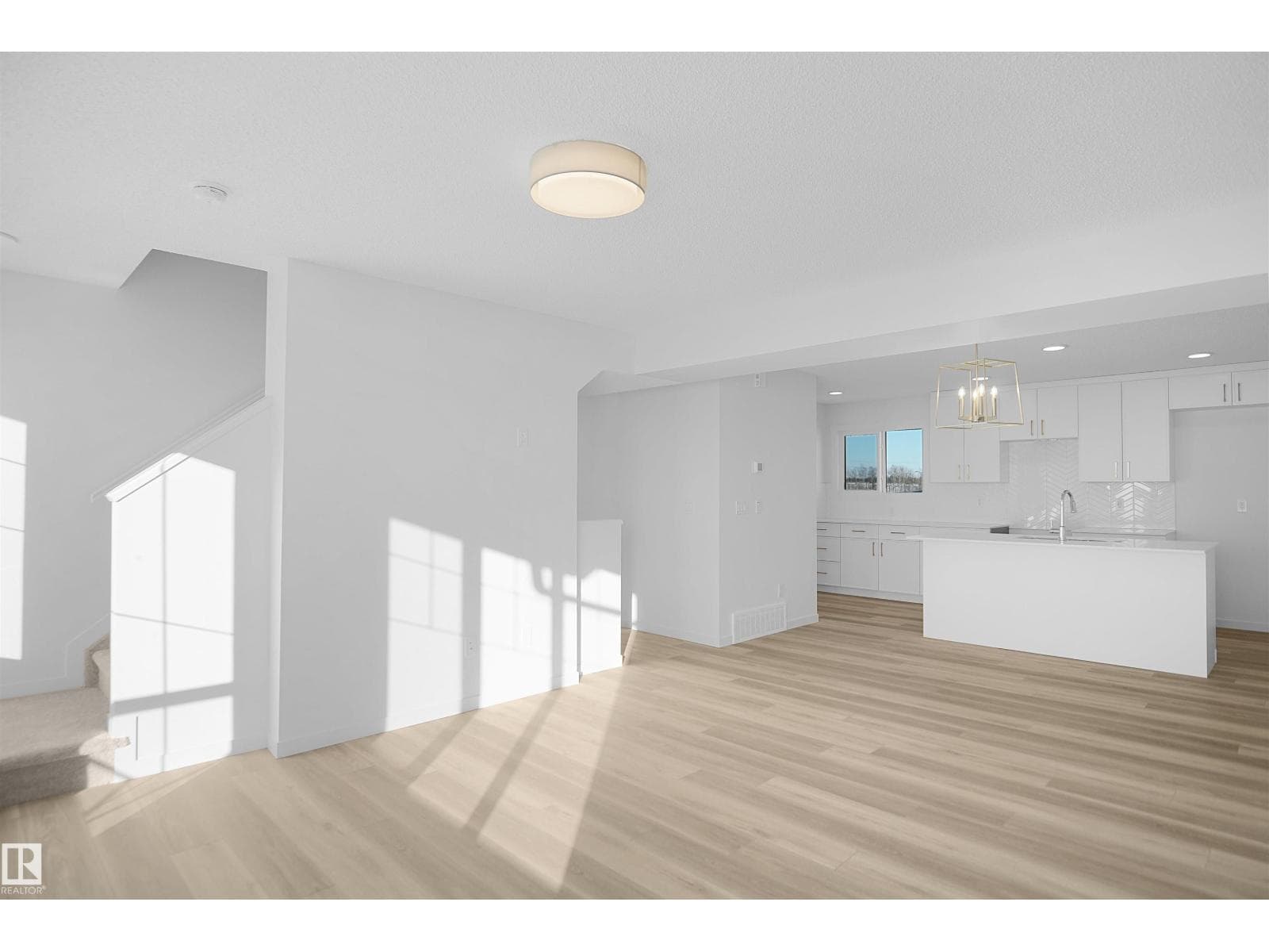 276 Deer Valley DR — photo 3