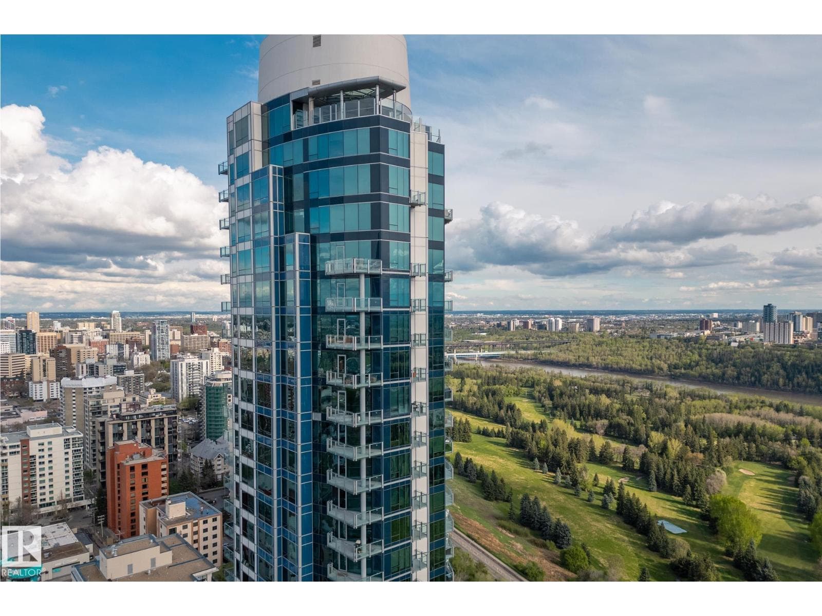 #1901 11969 JASPER AV NW