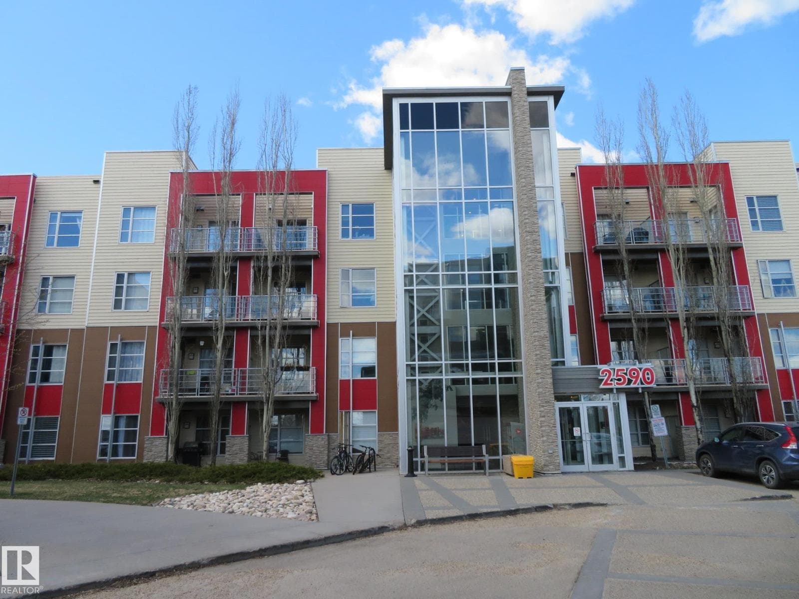 #415 2590 ANDERSON WY SW
