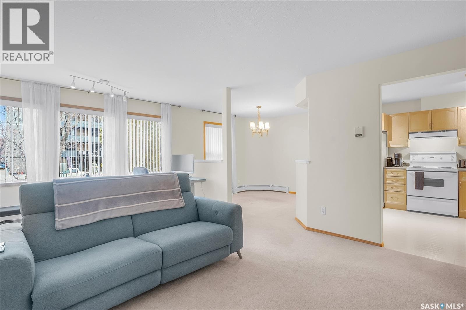 104 505 Main STREET — photo 5