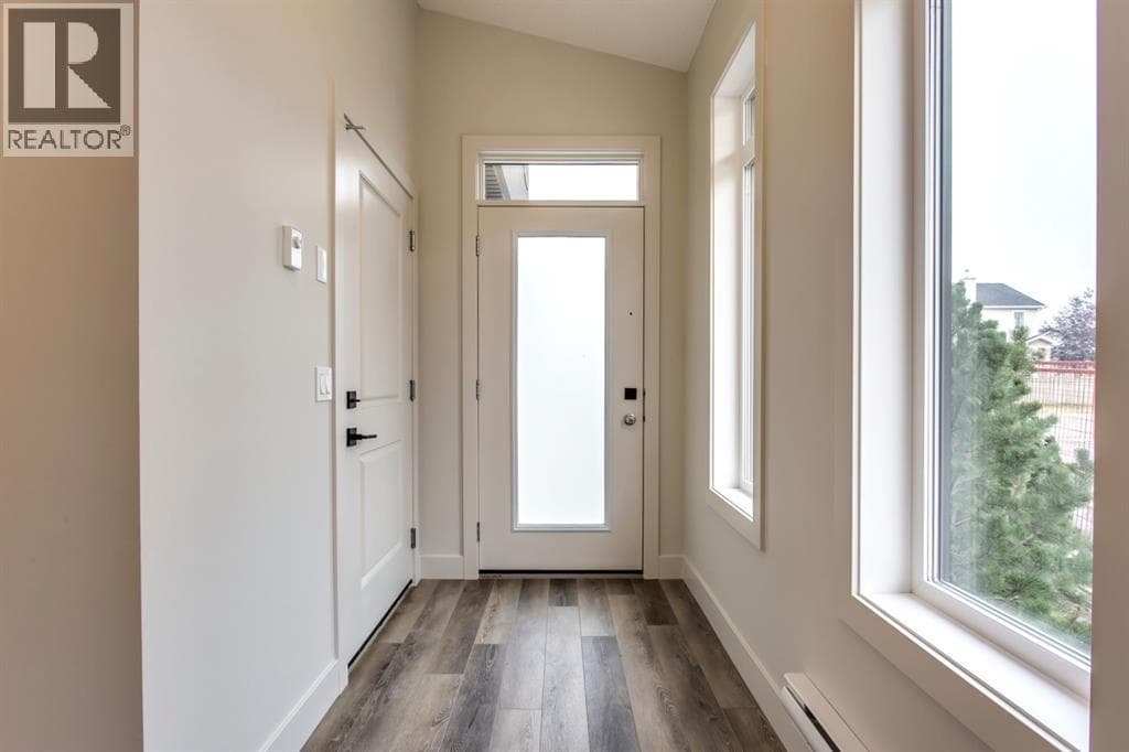 259 Royal Elm Road NW — photo 4