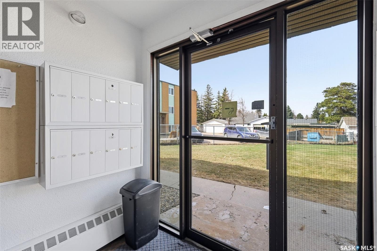 14 3825 Luther PLACE — photo 3