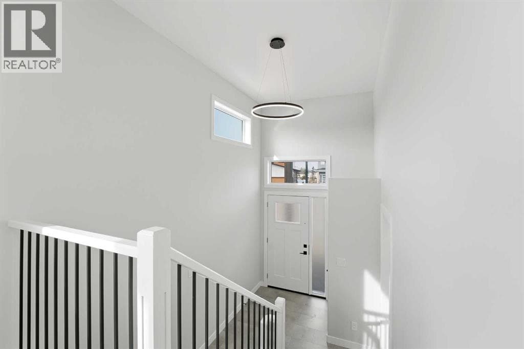 41 Emmett Crescent — photo 3