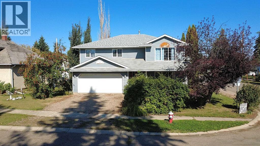 220 1 Avenue E — photo 4