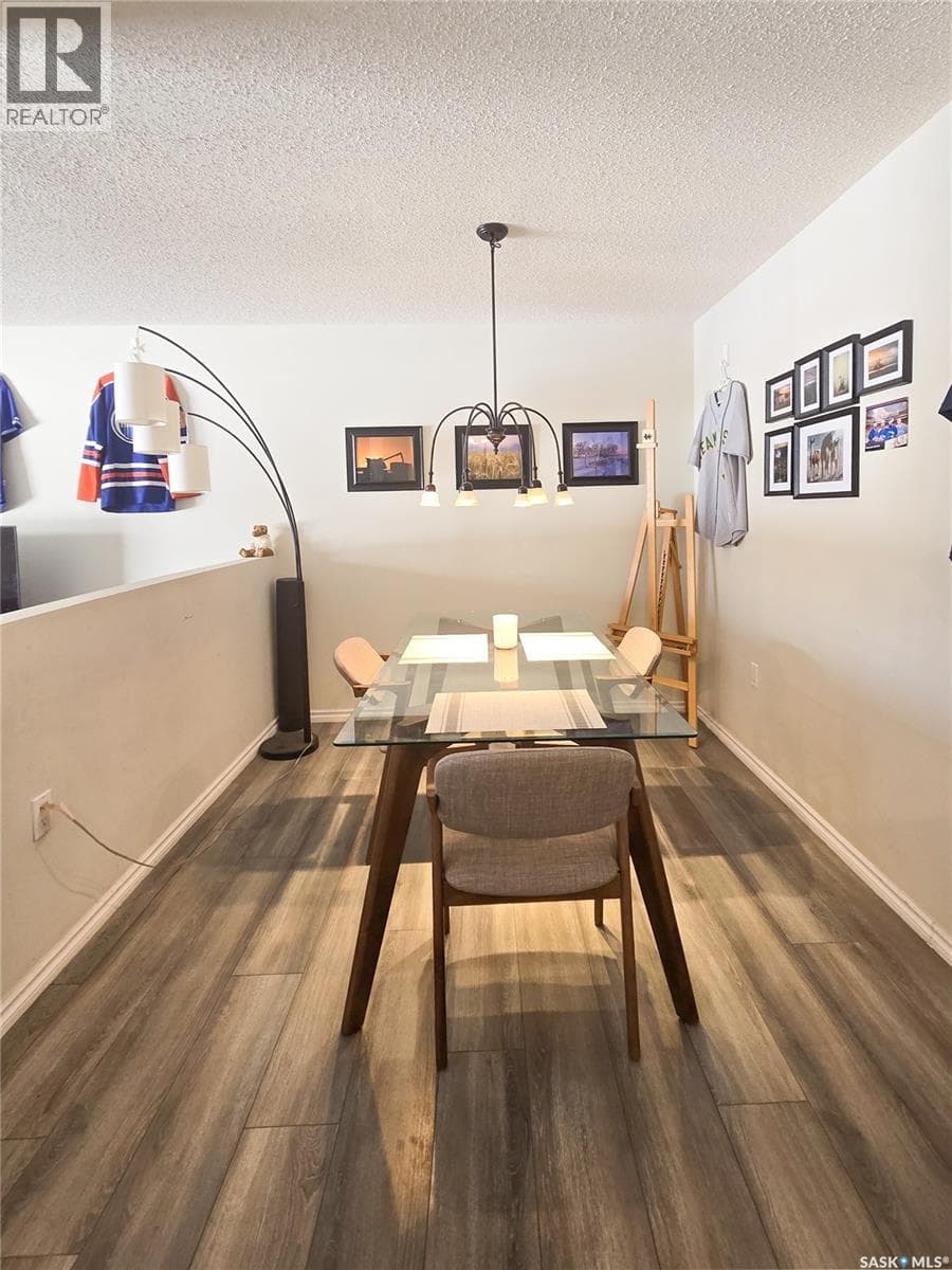 108 2931 Harding STREET — photo 2