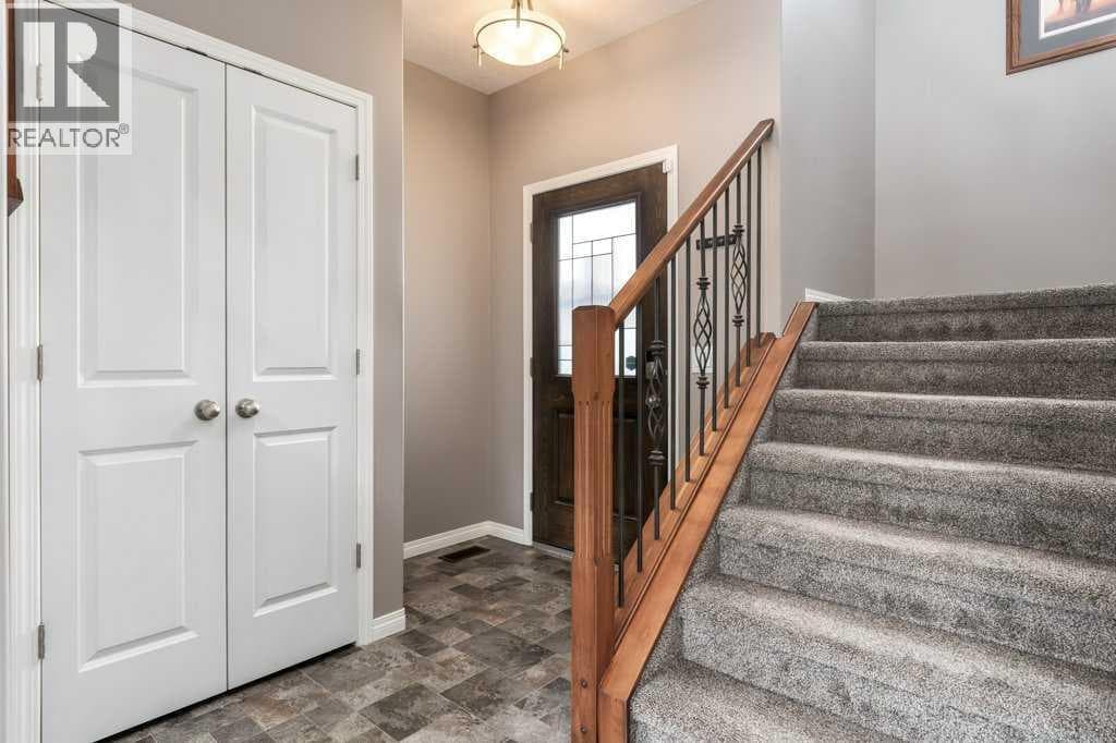 105 Wildrose Green — photo 3