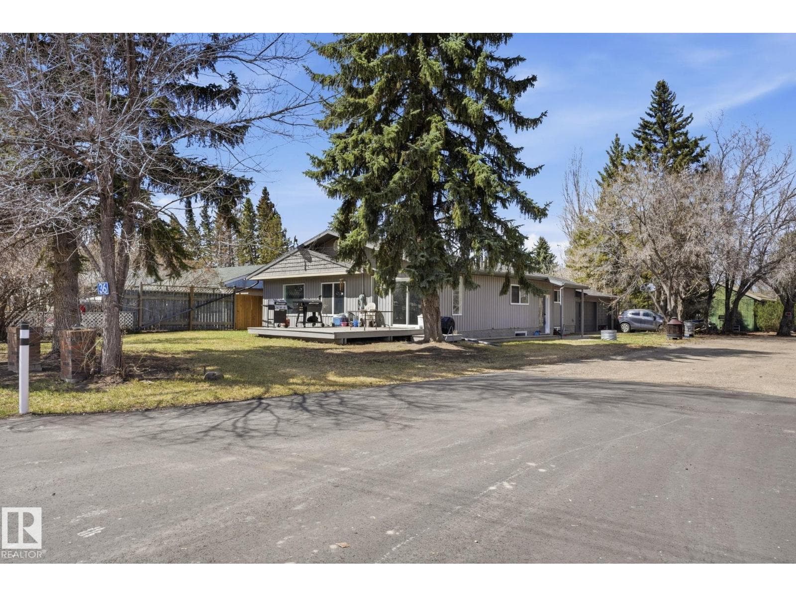 #36 55000 LAMOUREUX DR — photo 2