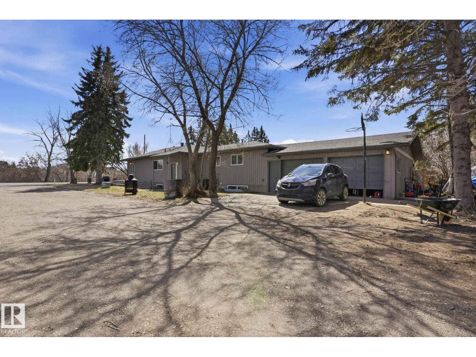 #36 55000 LAMOUREUX DR — photo 3