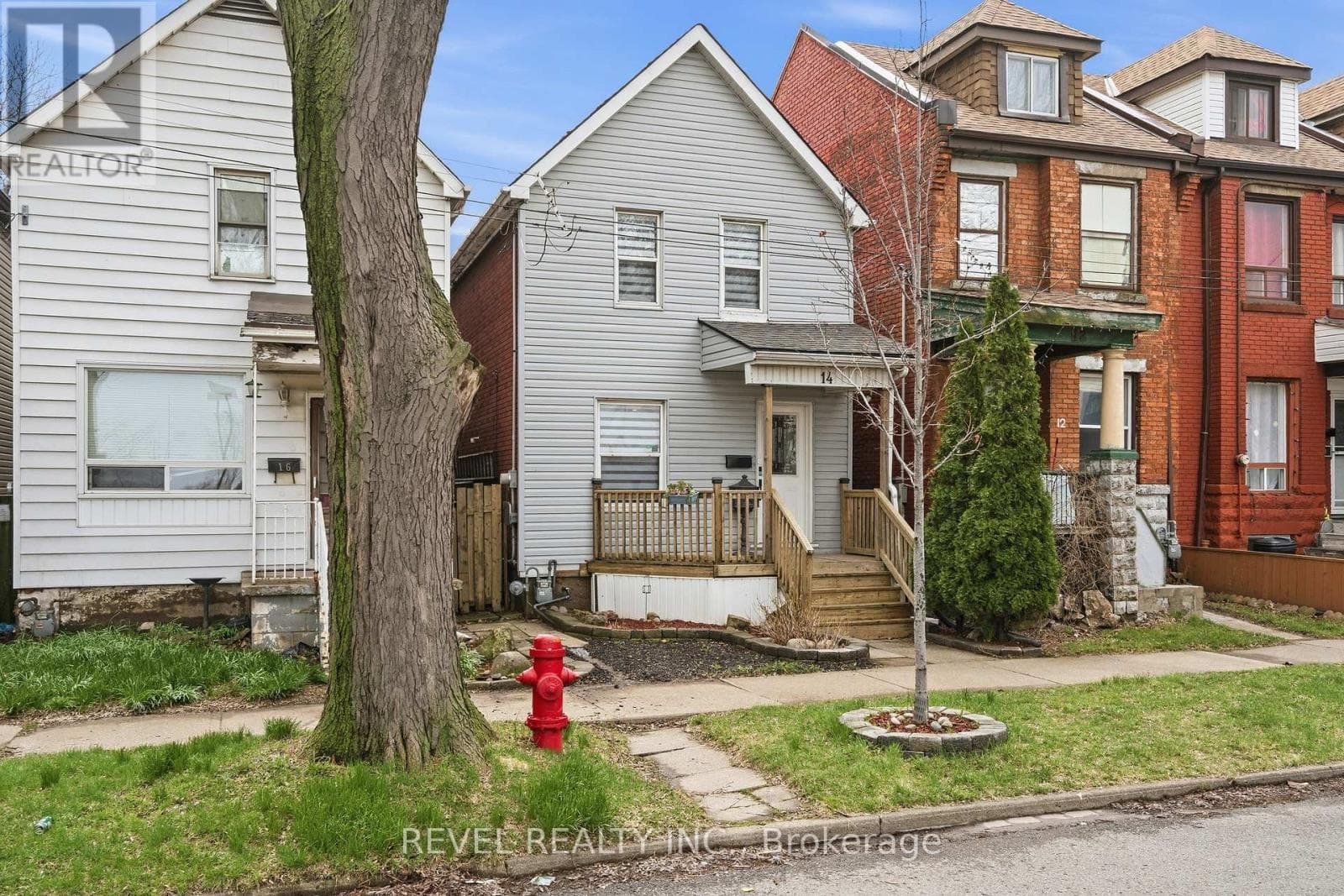 14 MARS AVENUE