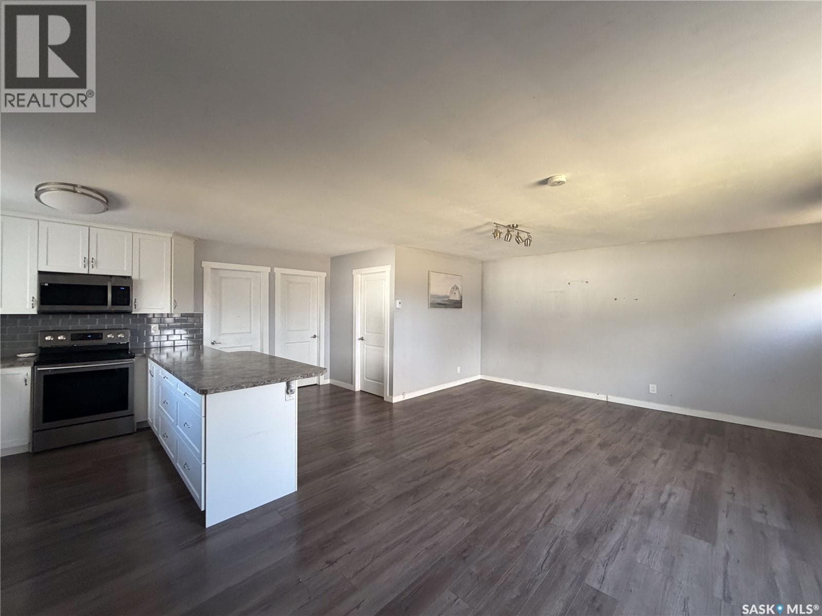 302 Aberdeen STREET — photo 5