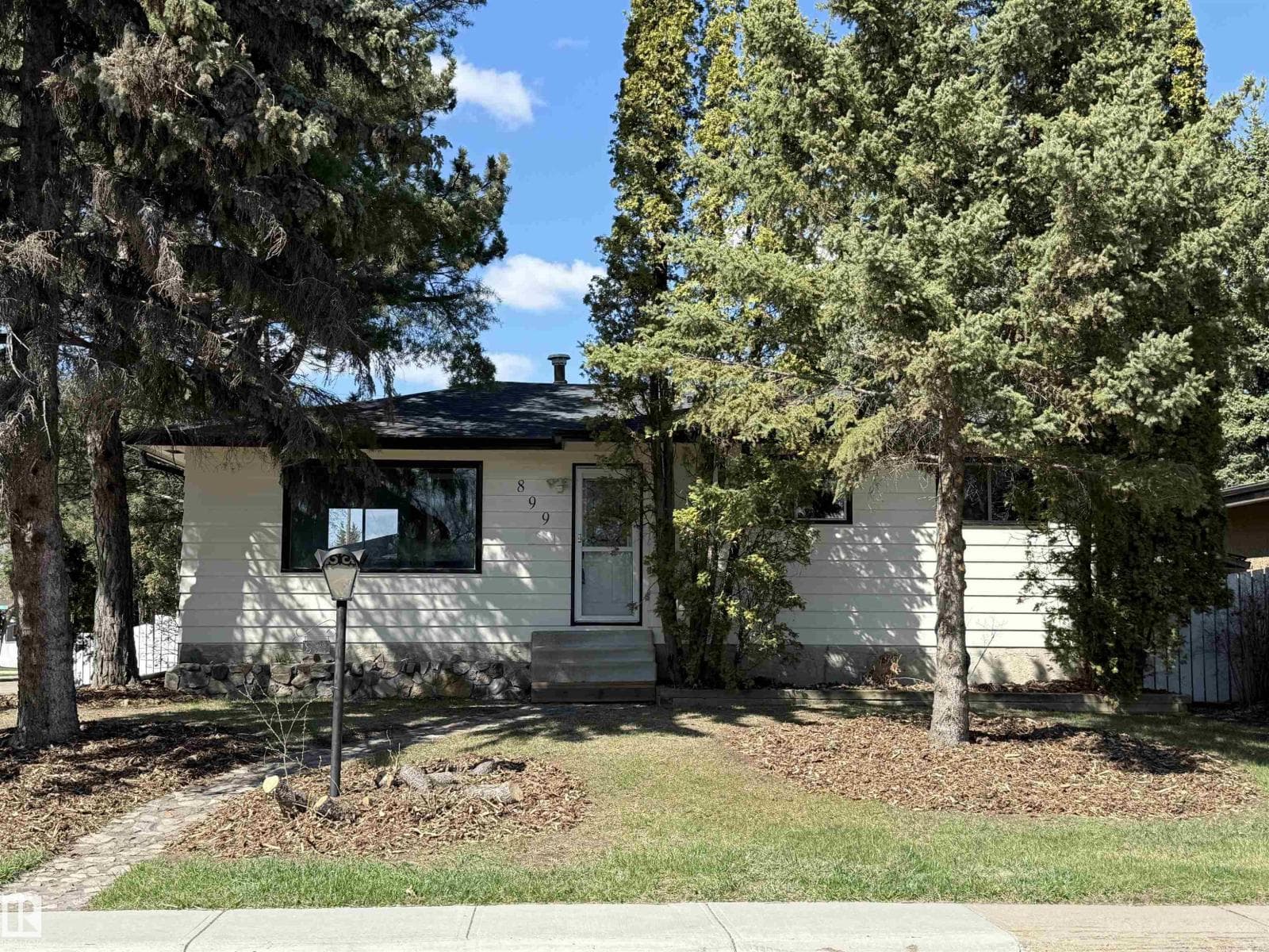 899 ALDER AV