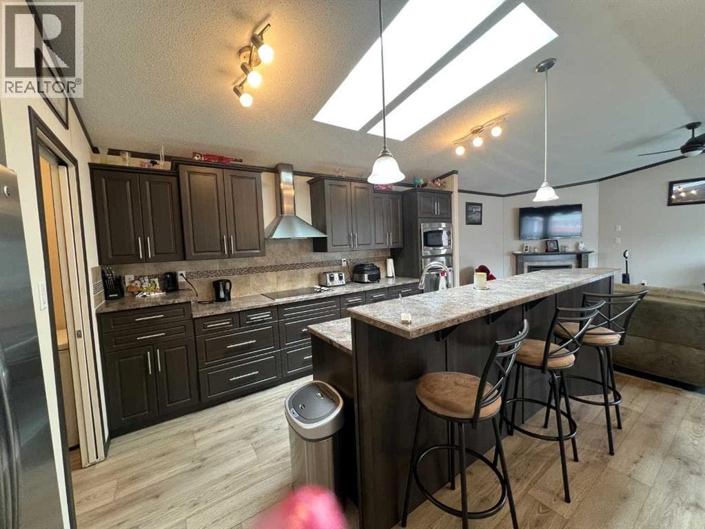 812 5 A Street — photo 2
