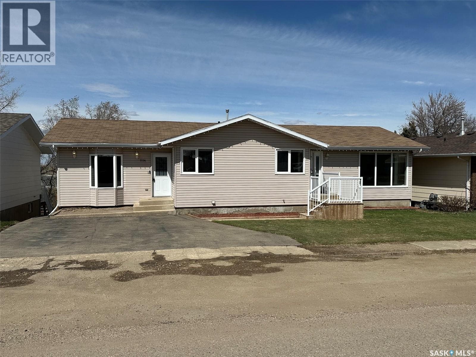 1114 Herbert AVENUE — photo 2