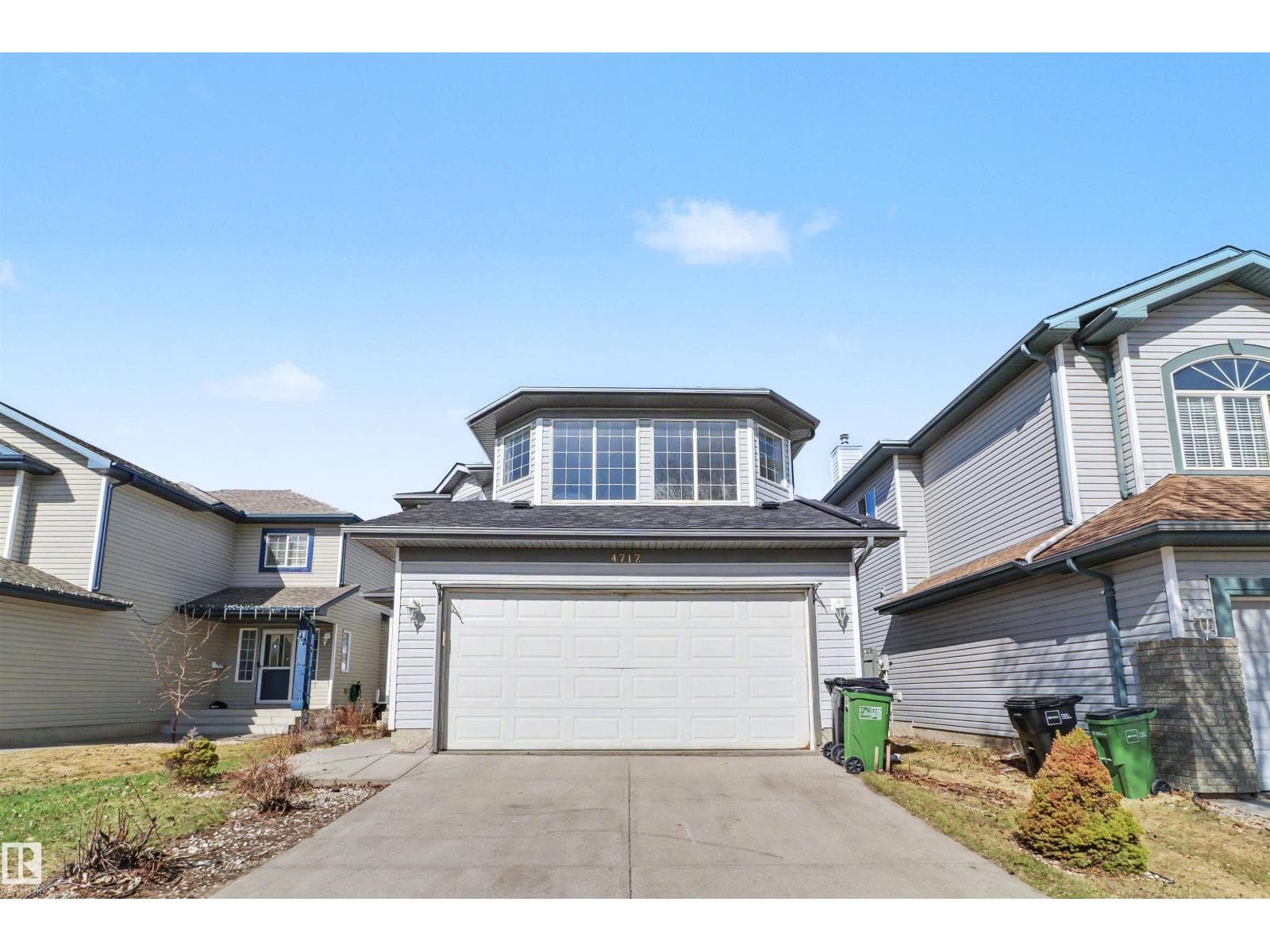 4712 201 St NW