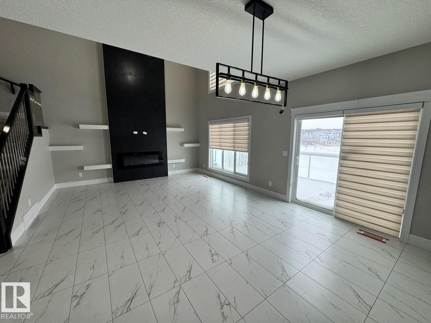 8729 MAYDAY LN SW — photo 4