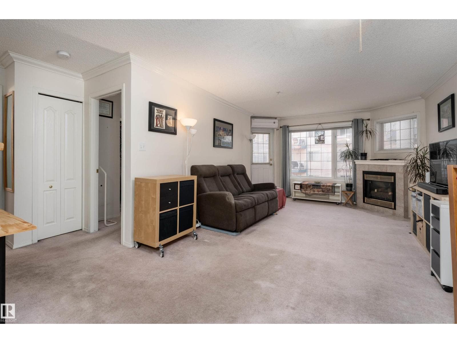 #309 13540 114 AV NW — photo 3