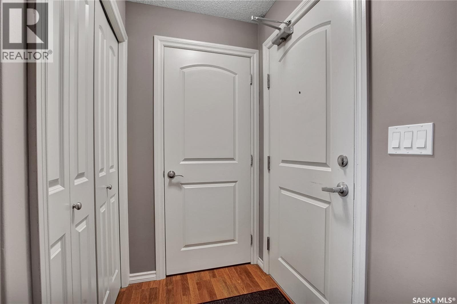 B207 103 Wellman CRESCENT — photo 2