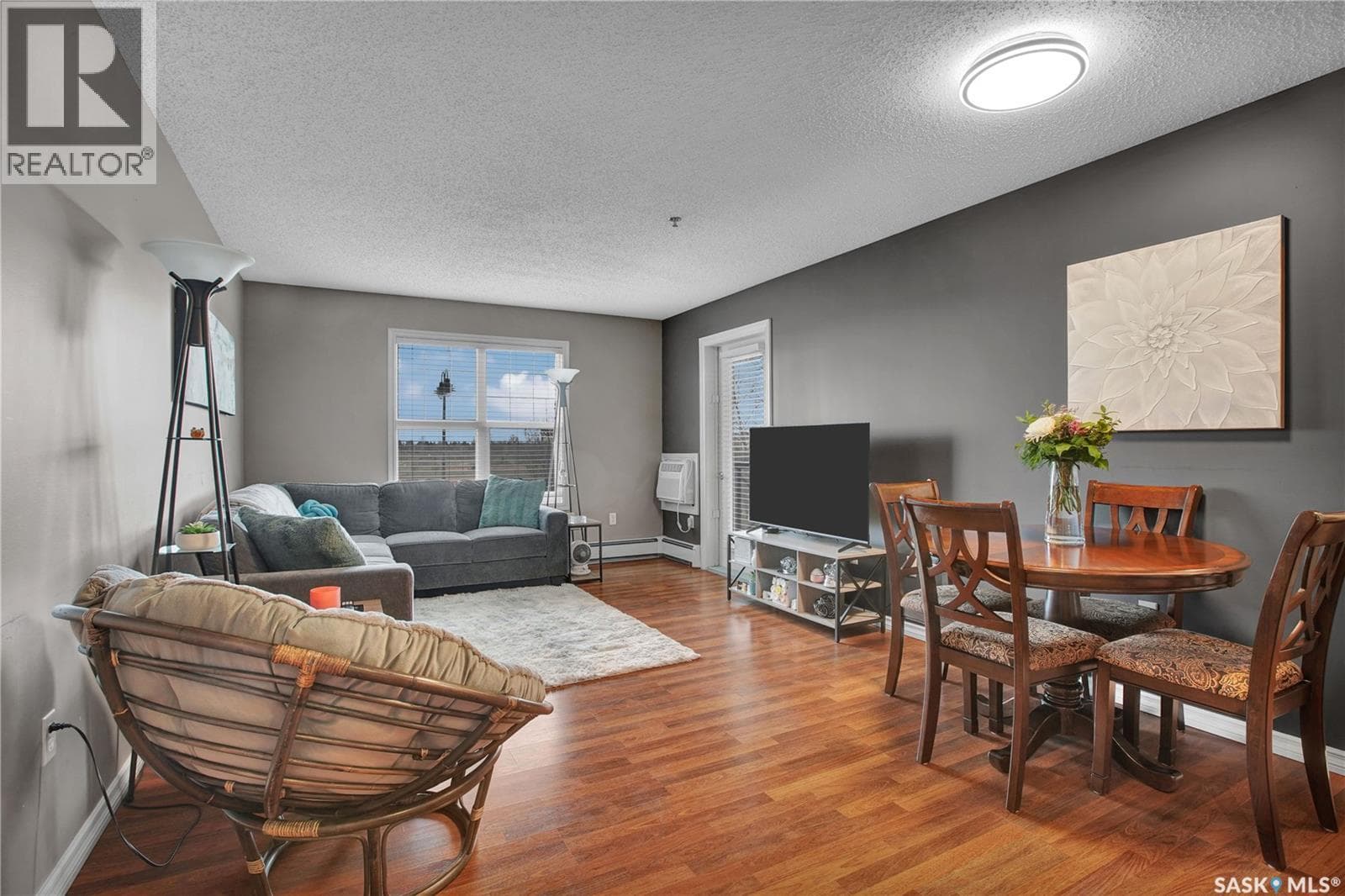 B207 103 Wellman CRESCENT — photo 3