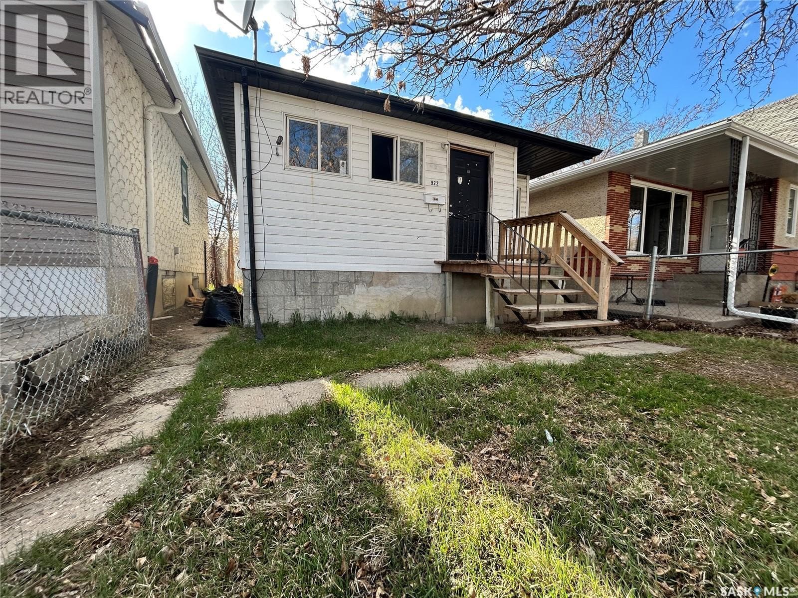 922 Garnet STREET — photo 2