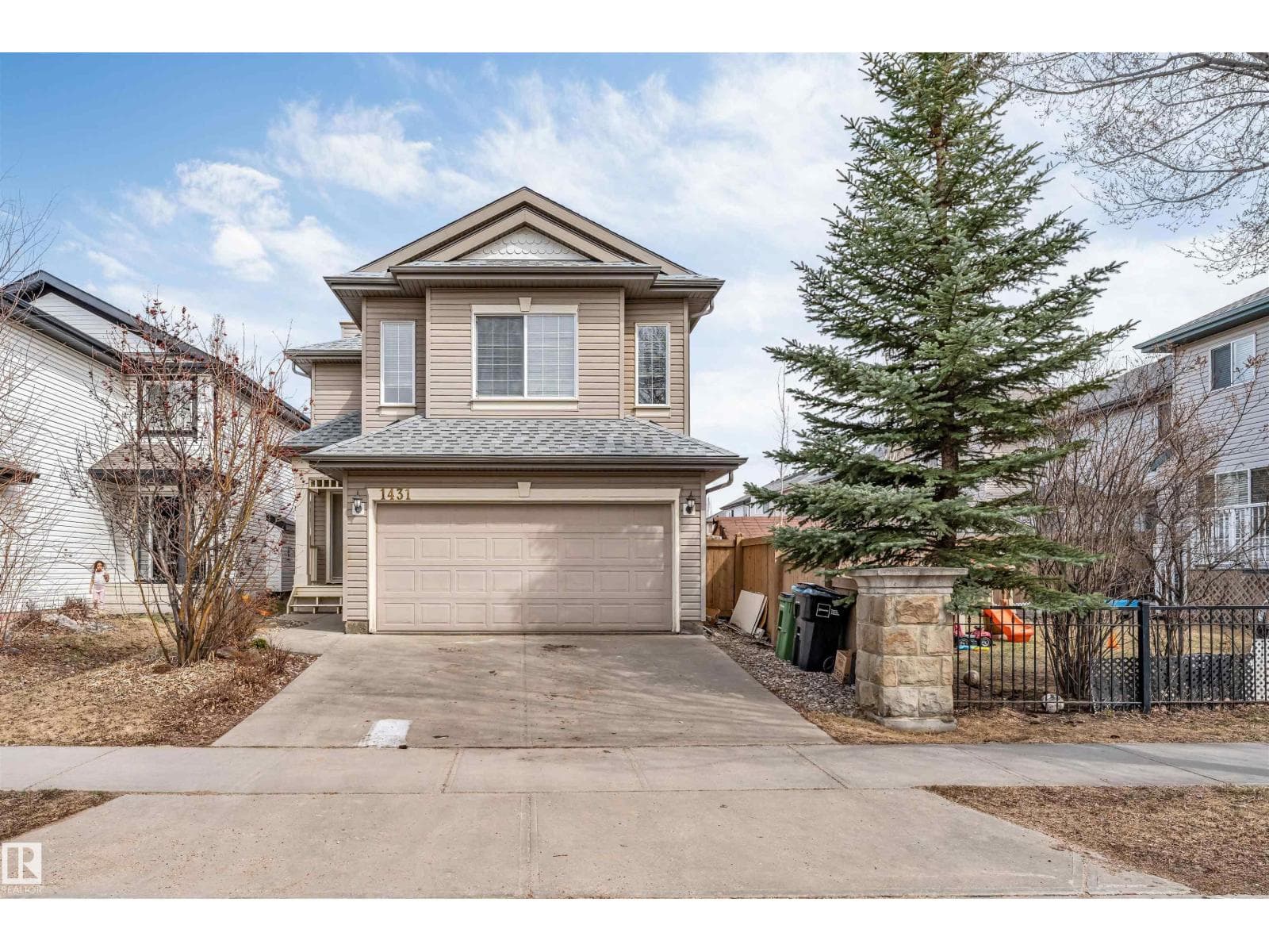 1431 HODGSON WAY NW — photo 2