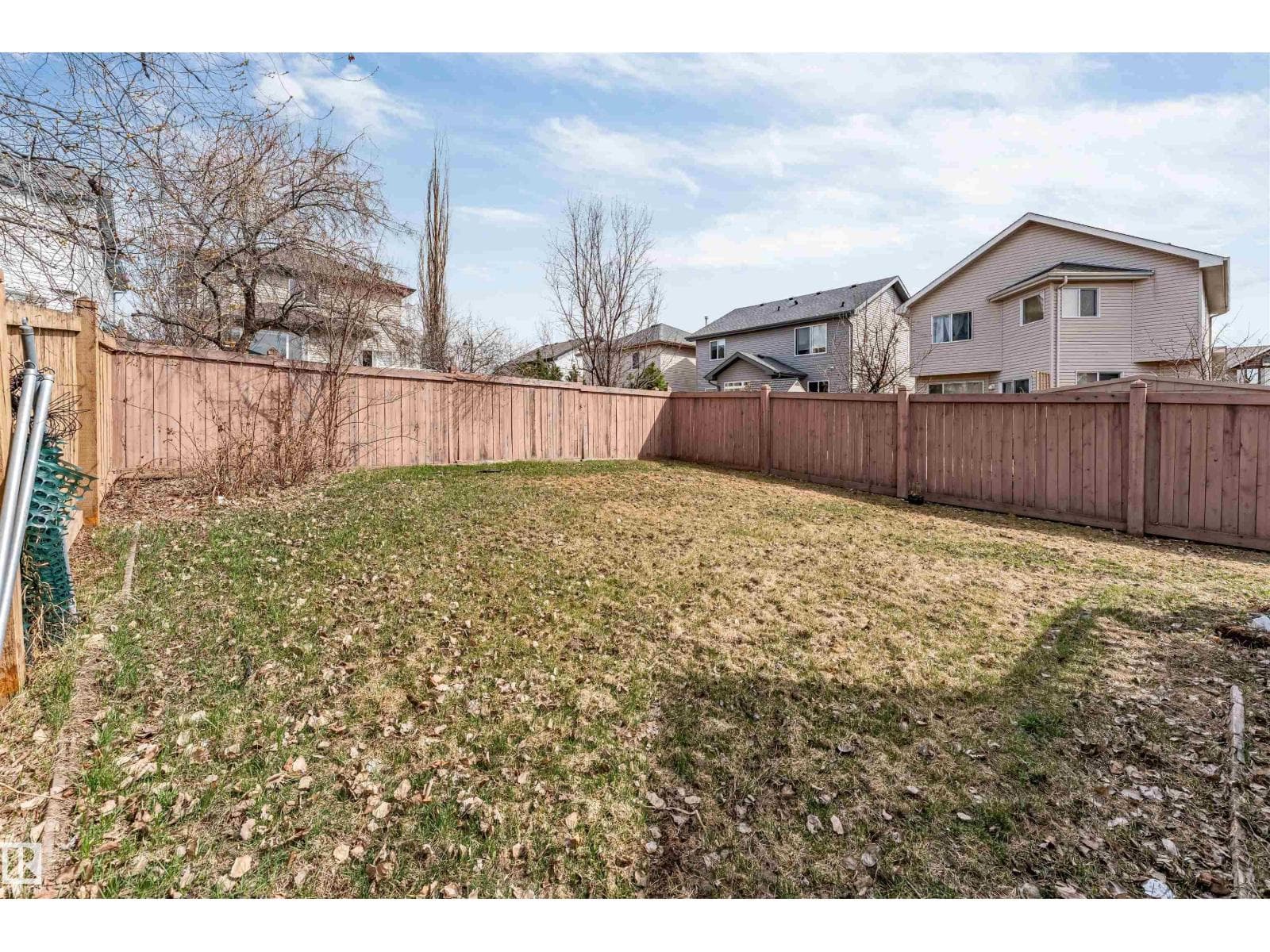 1431 HODGSON WAY NW — photo 4