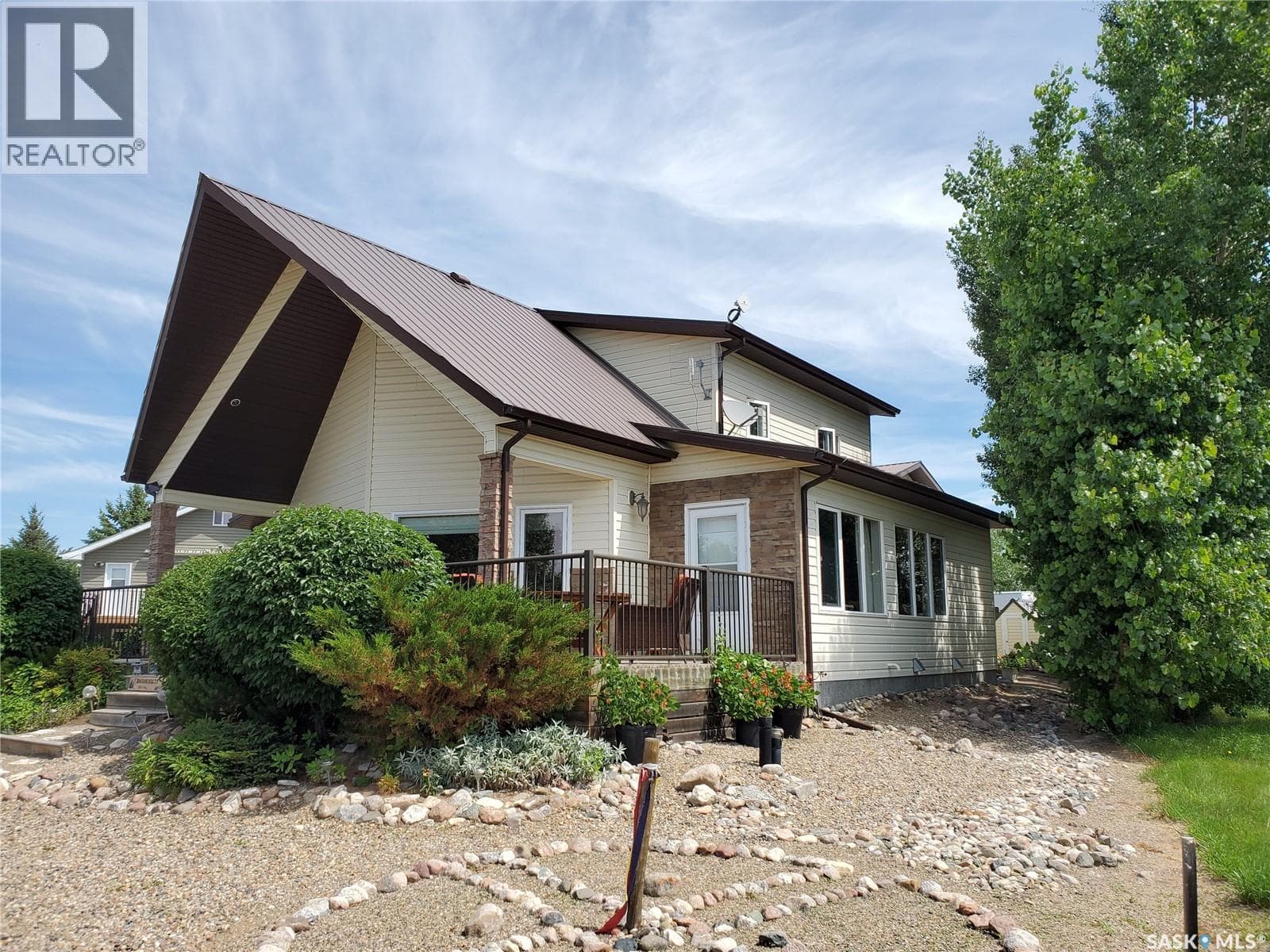 325 Ruby DRIVE
