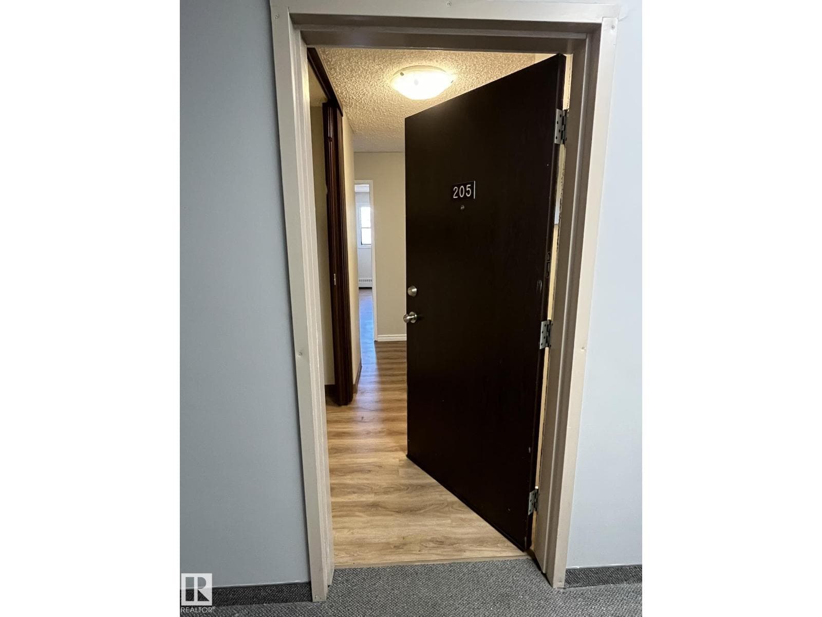 #205 51 BROWN ST — photo 2