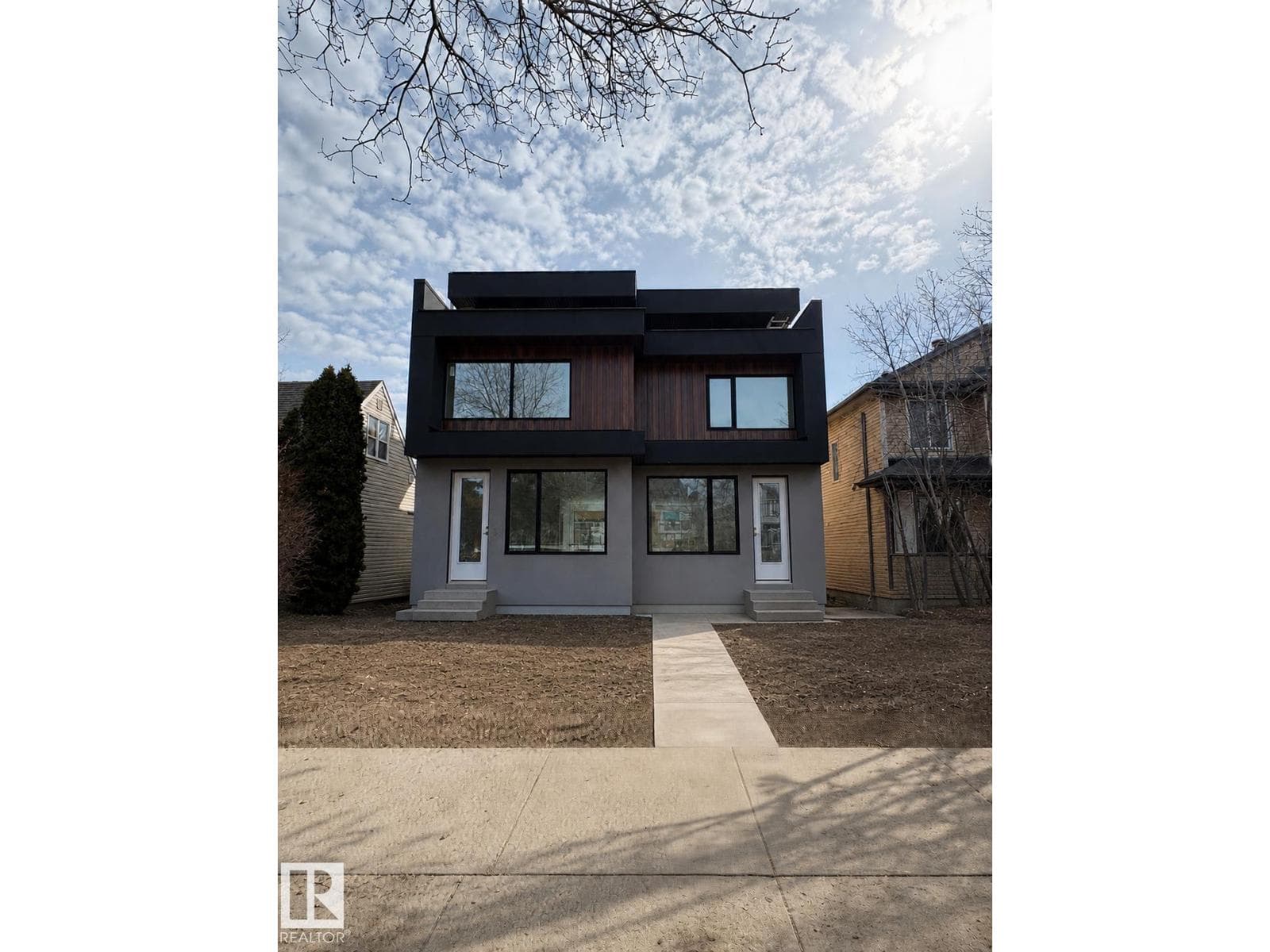 9007 92 ST NW — photo 3