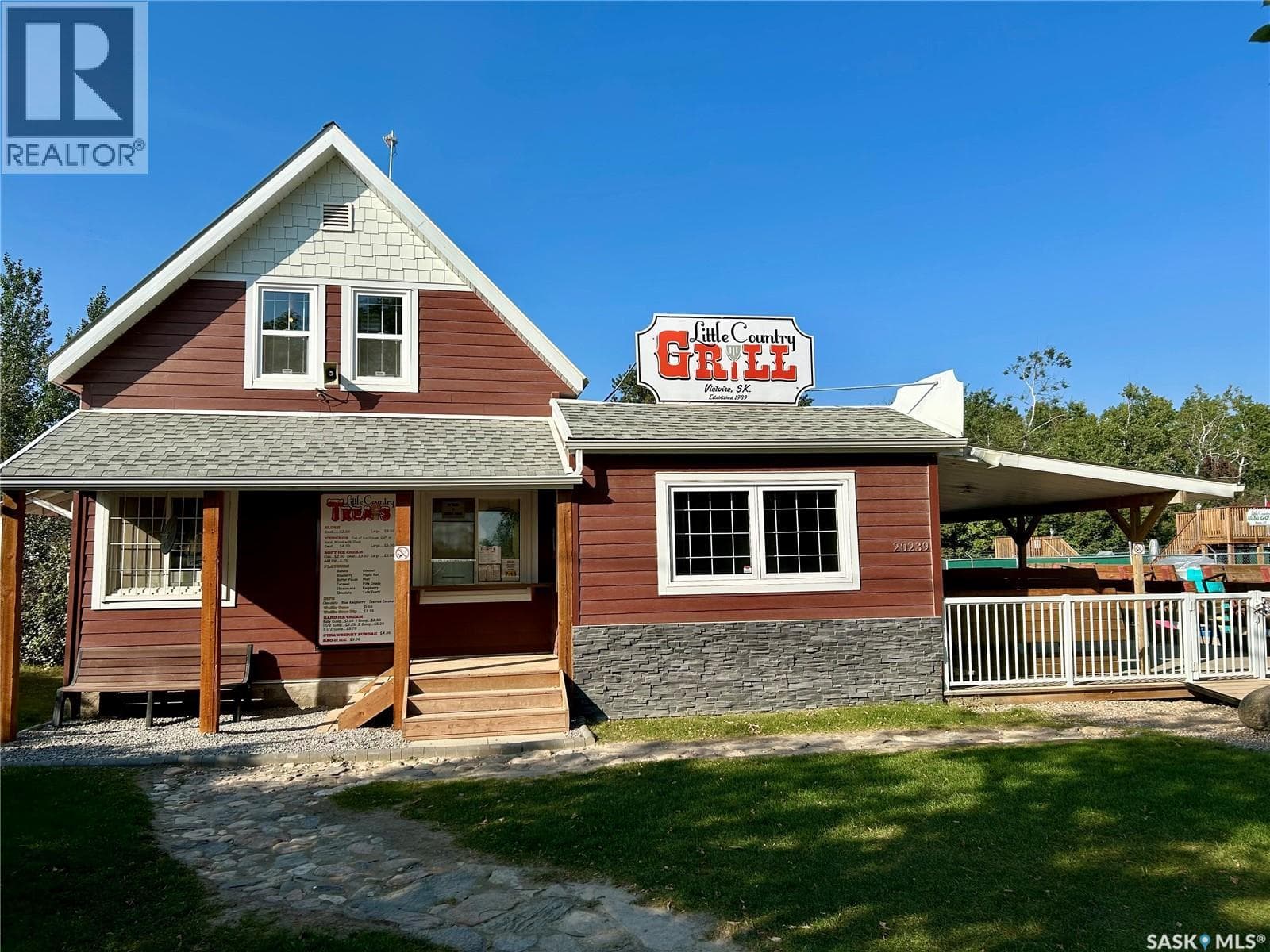 20239 Grid 793 - Little Country Grill