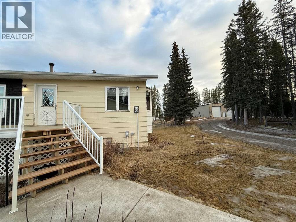 9, 23518 Highway 16 — photo 3
