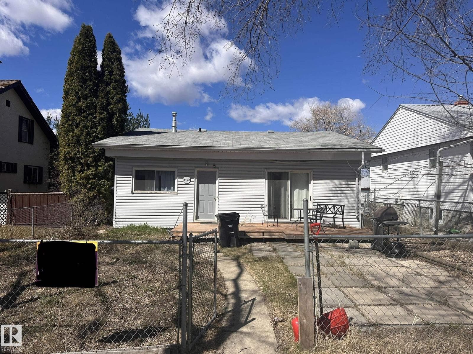 5128 52 ST