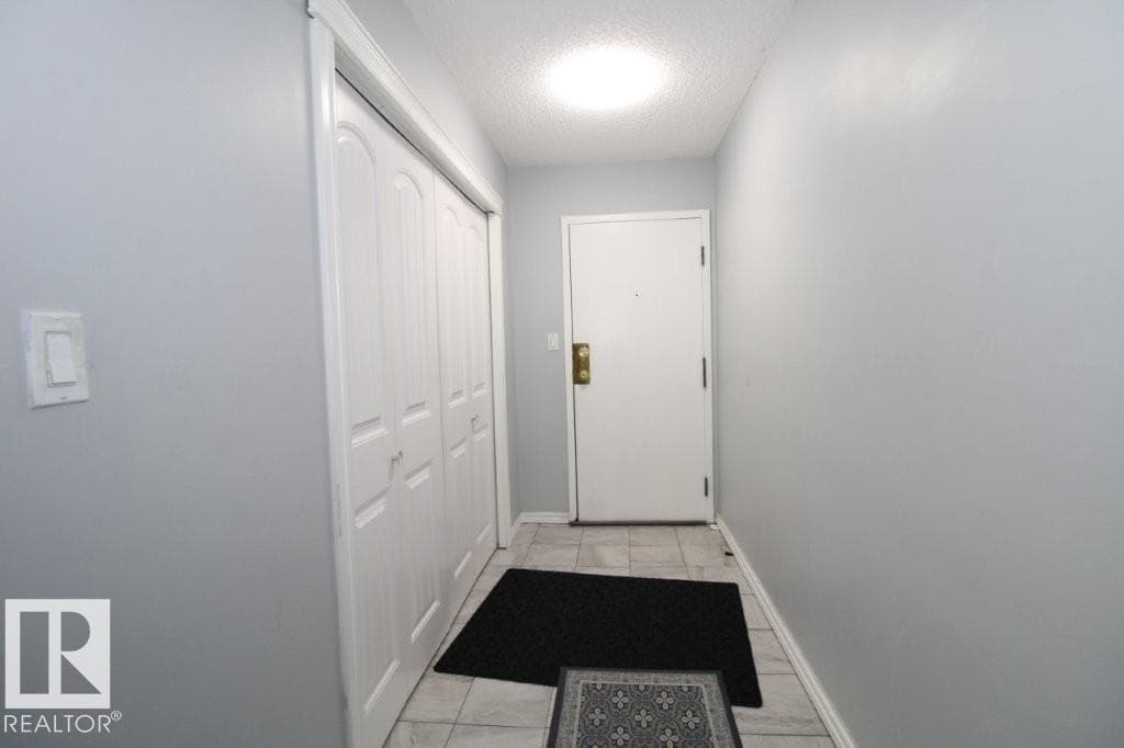 #104 1620 48 st NW NW — photo 3