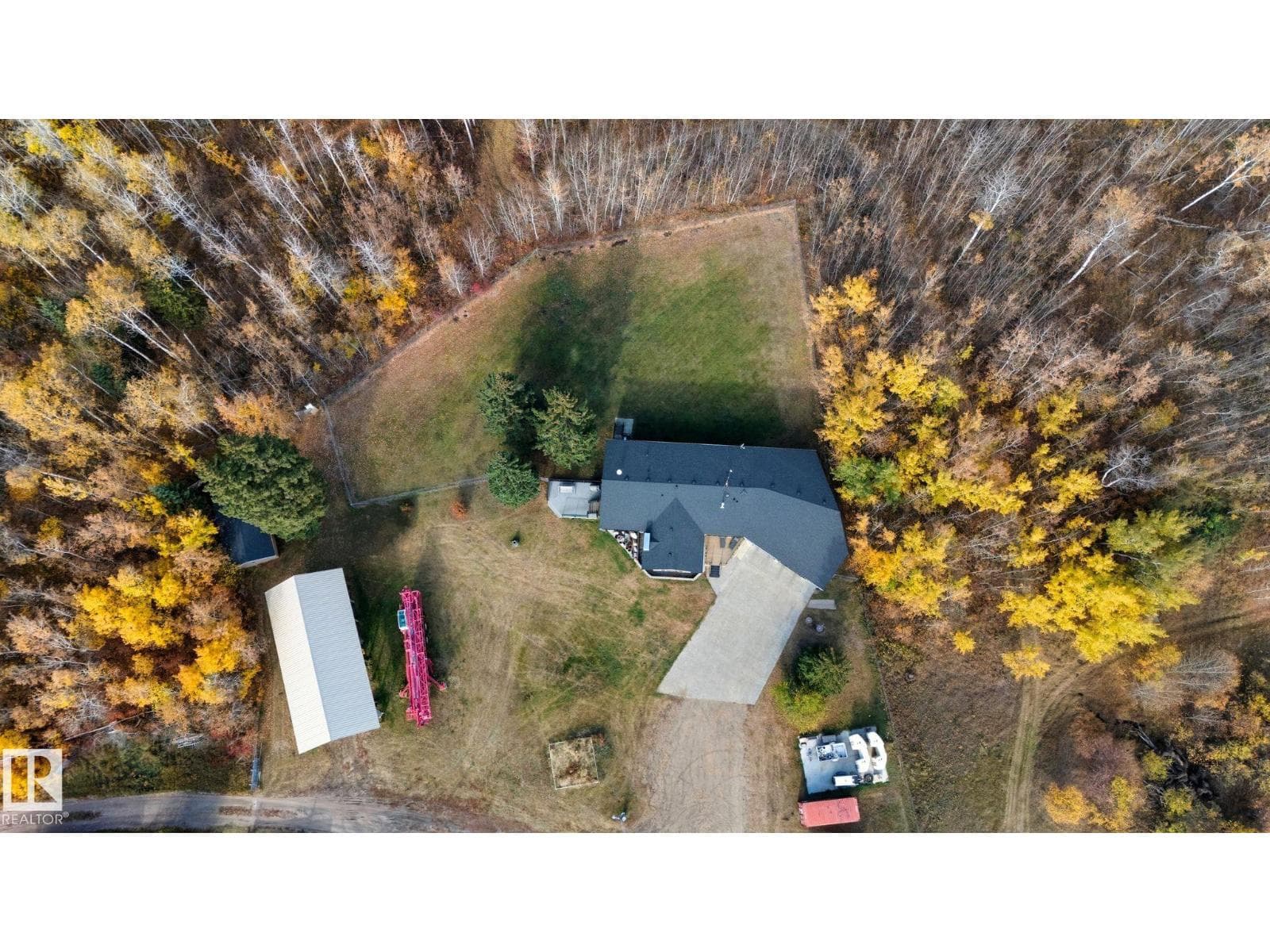 22516 TWP ROAD 572 — photo 3