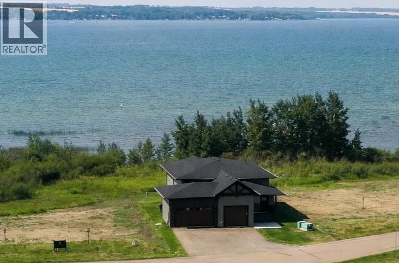 10 Twin Rose Court