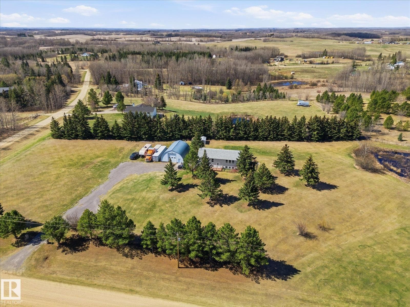 #15 52505 RGE ROAD 22