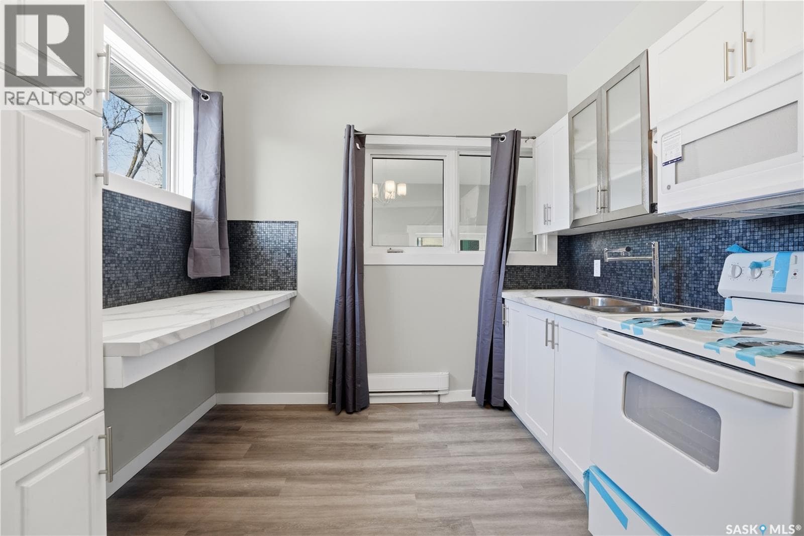 726 Cameron STREET — photo 5