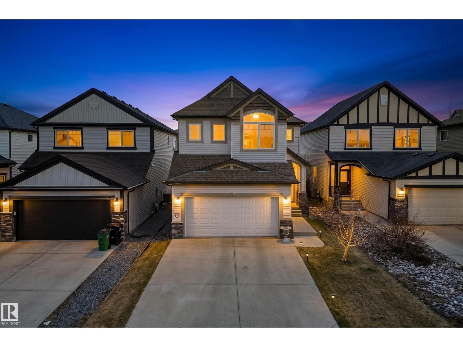 22055 95 AV NW