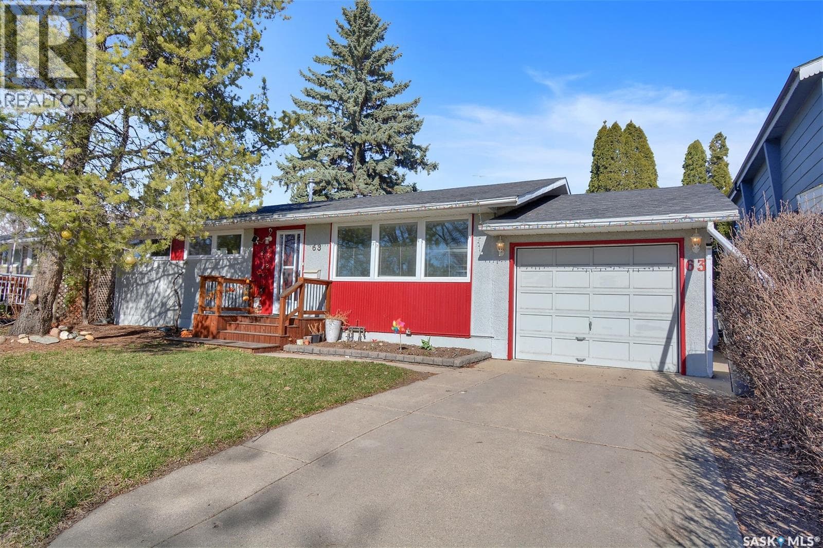 63 Spinks DRIVE