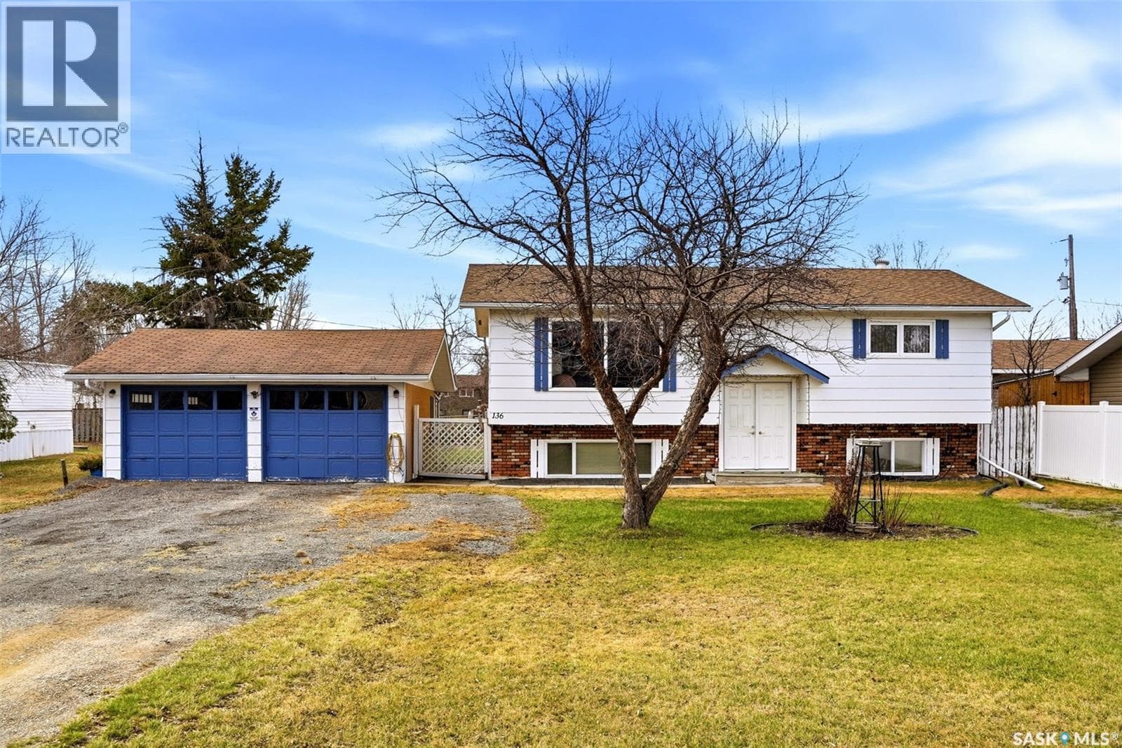 136 Lillis AVENUE — photo 3