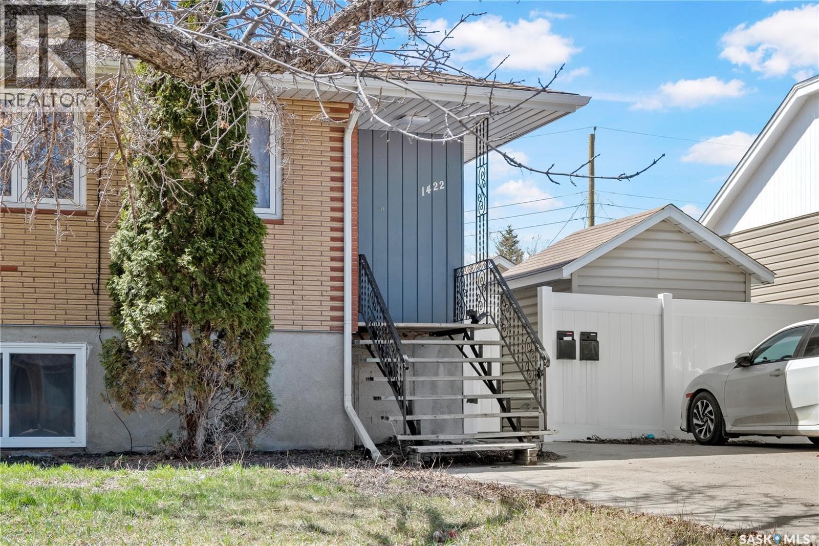 1422 Rupert STREET — photo 3