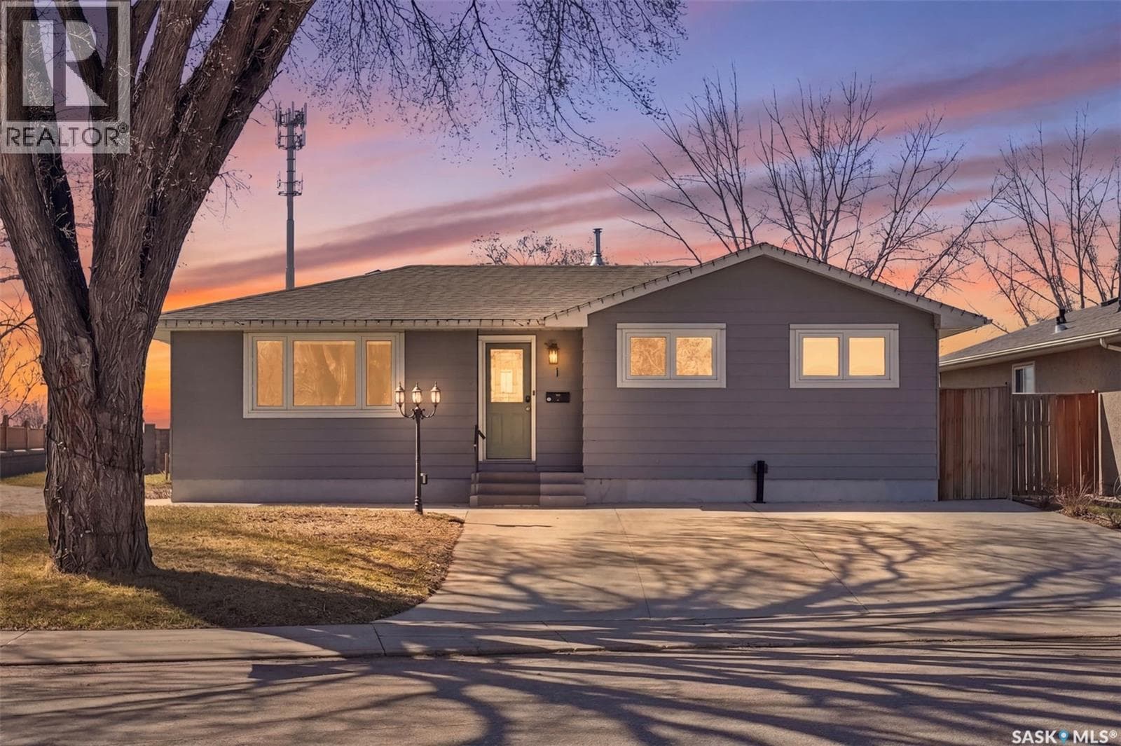 1 Rupert DRIVE