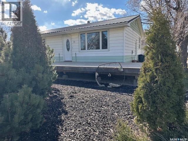 16 McCulloch STREET — photo 4