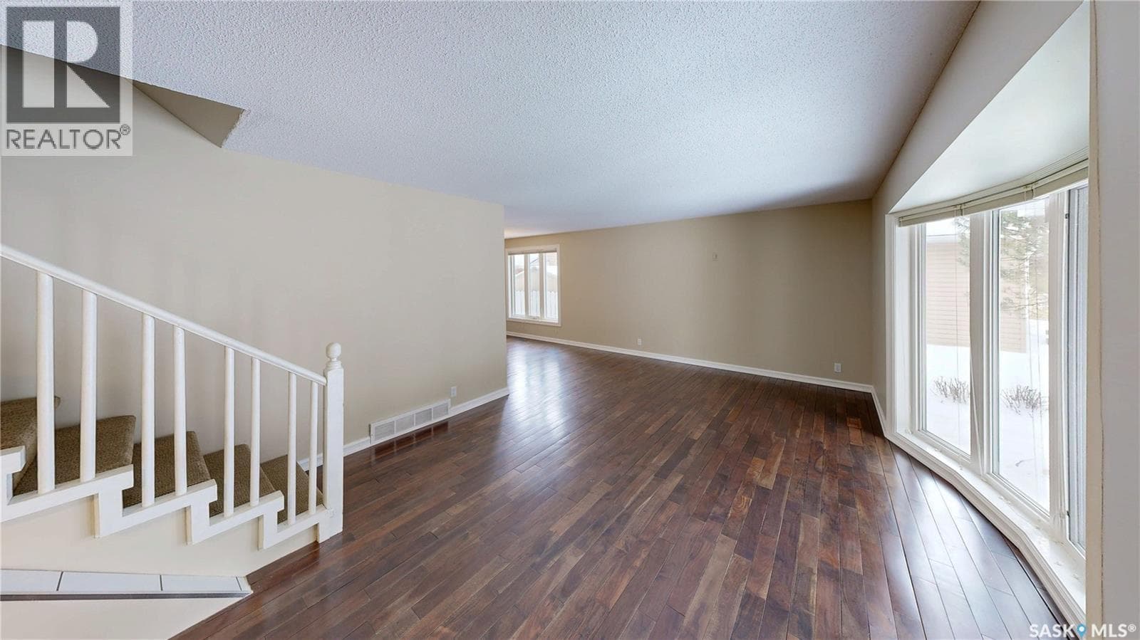 50 Lowry PLACE — photo 4