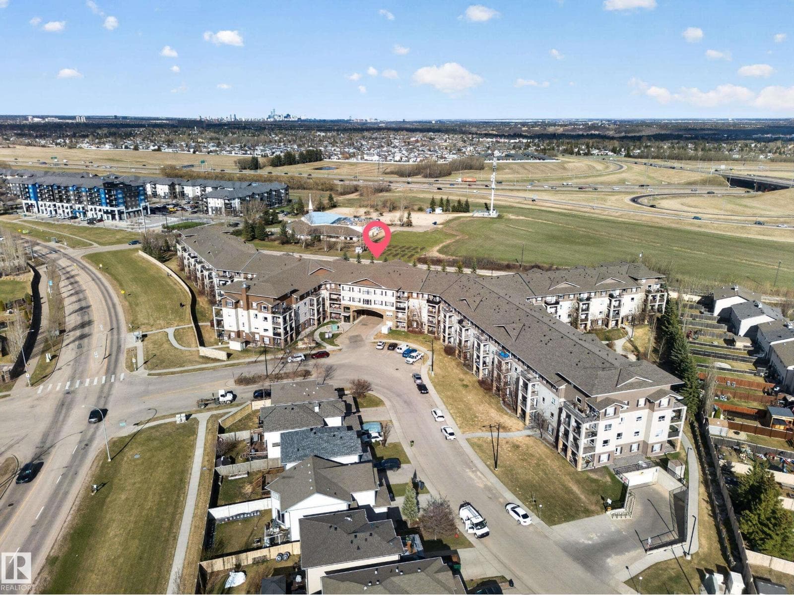 #435 1520 HAMMOND GA NW — photo 3