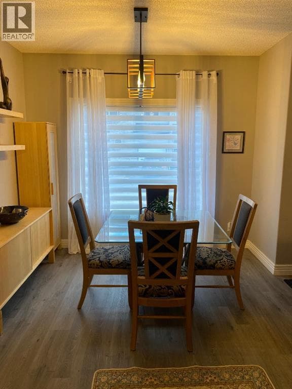 131 Bridlewood View SW — photo 4