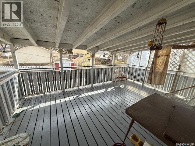 230 Nicholas STREET — photo 4