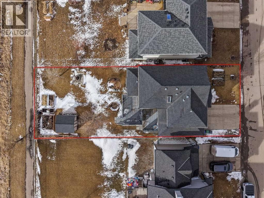 156 Bishop Crescent NW — photo 5