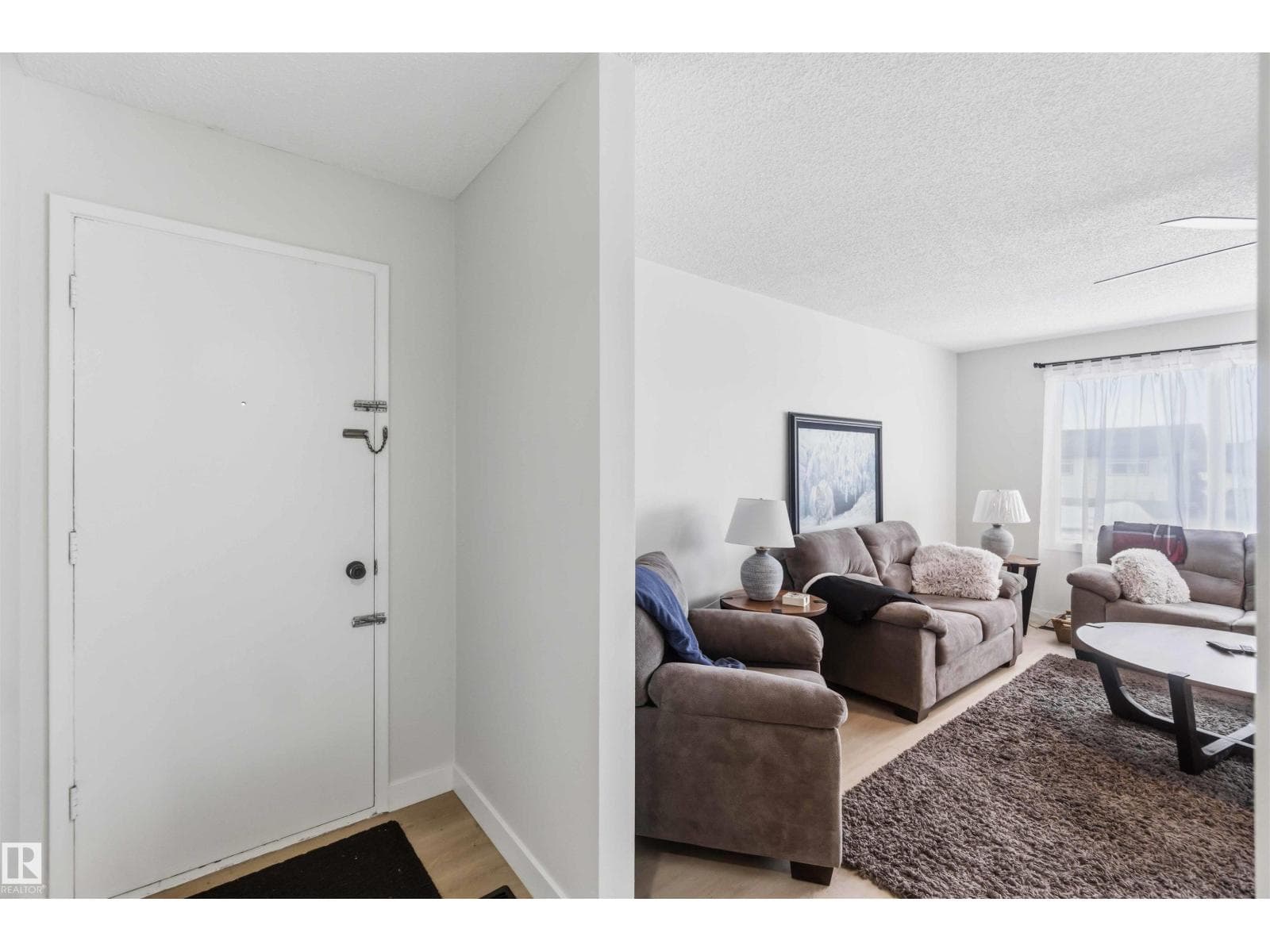 4615 49 AV — photo 2