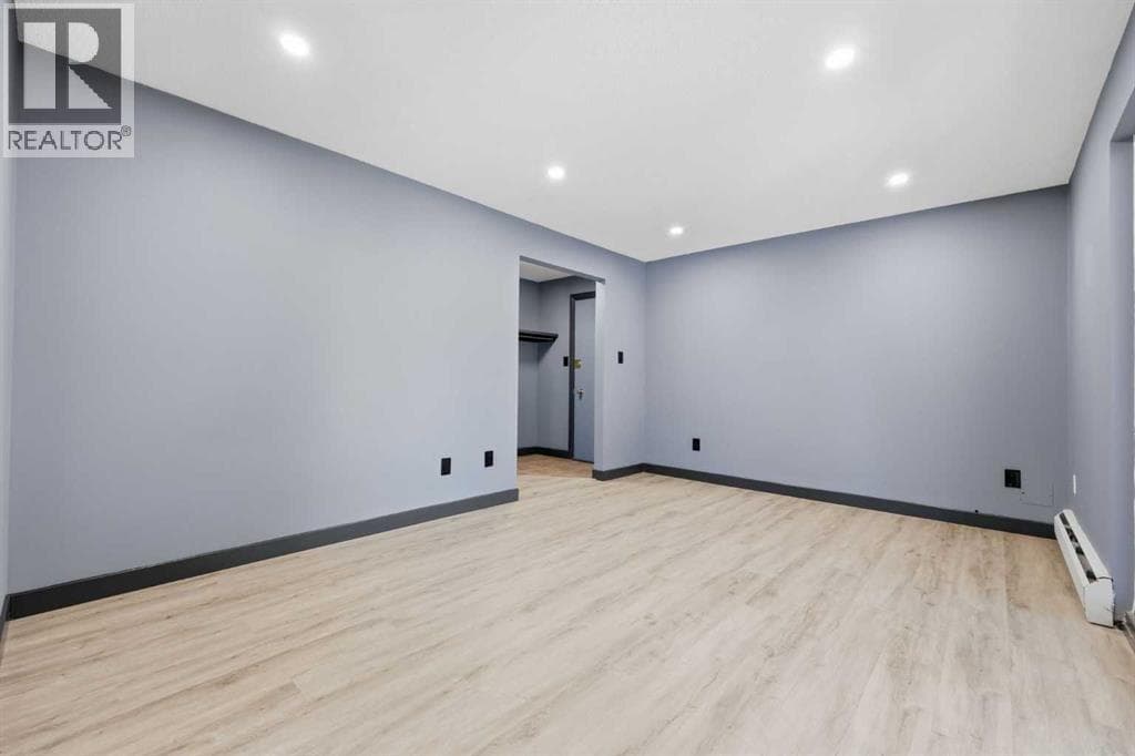 203, 3103 Blakiston Drive NW — photo 5