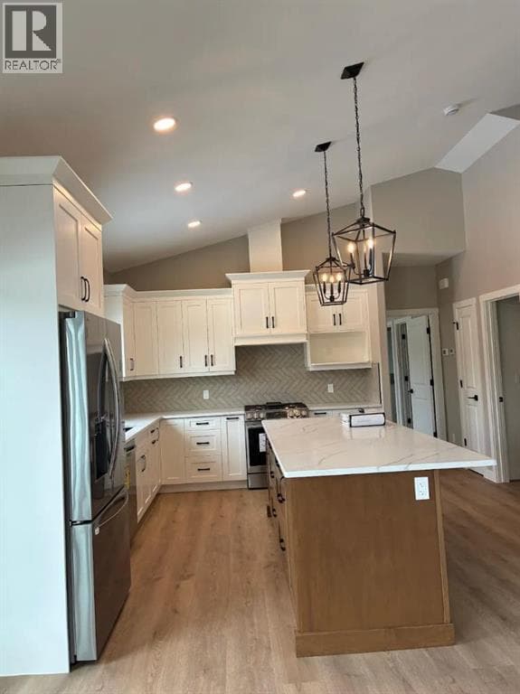 312 VALLEY VIEW Drive — photo 3